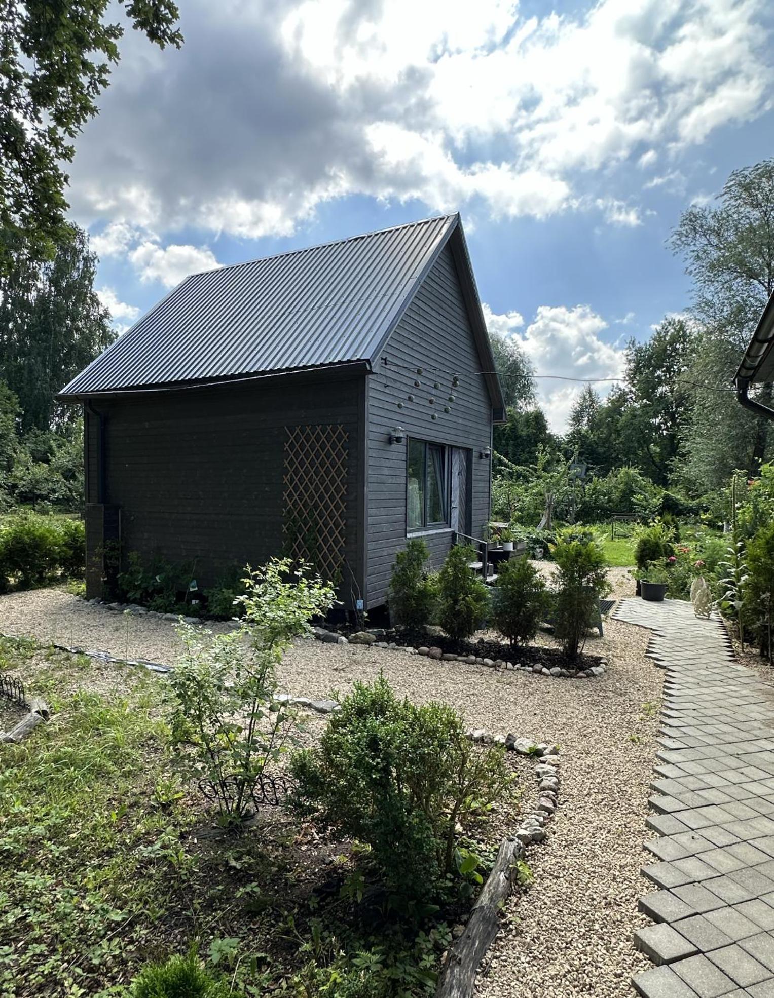 Vila Amazing Little House On An Island With Garden Riga Exteriér fotografie